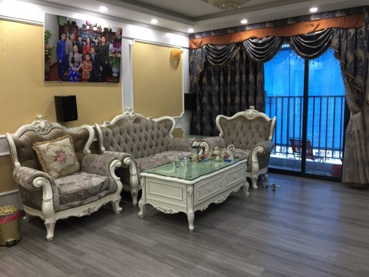 Báo giá một số dòng sàn nhựa giả gỗ tự dán tại Sàn Xinh