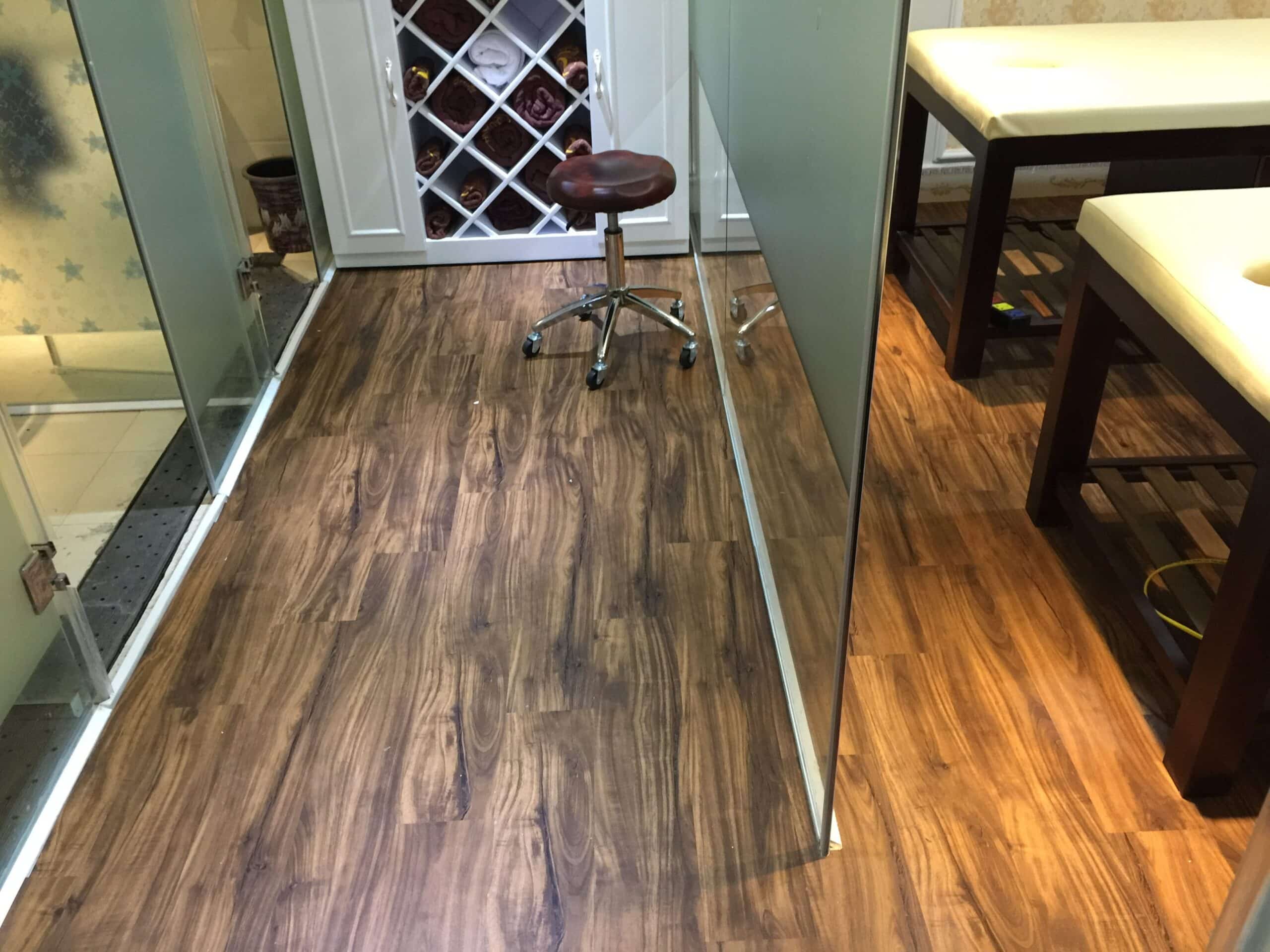 Hình ảnh sàn nhựa spa 2