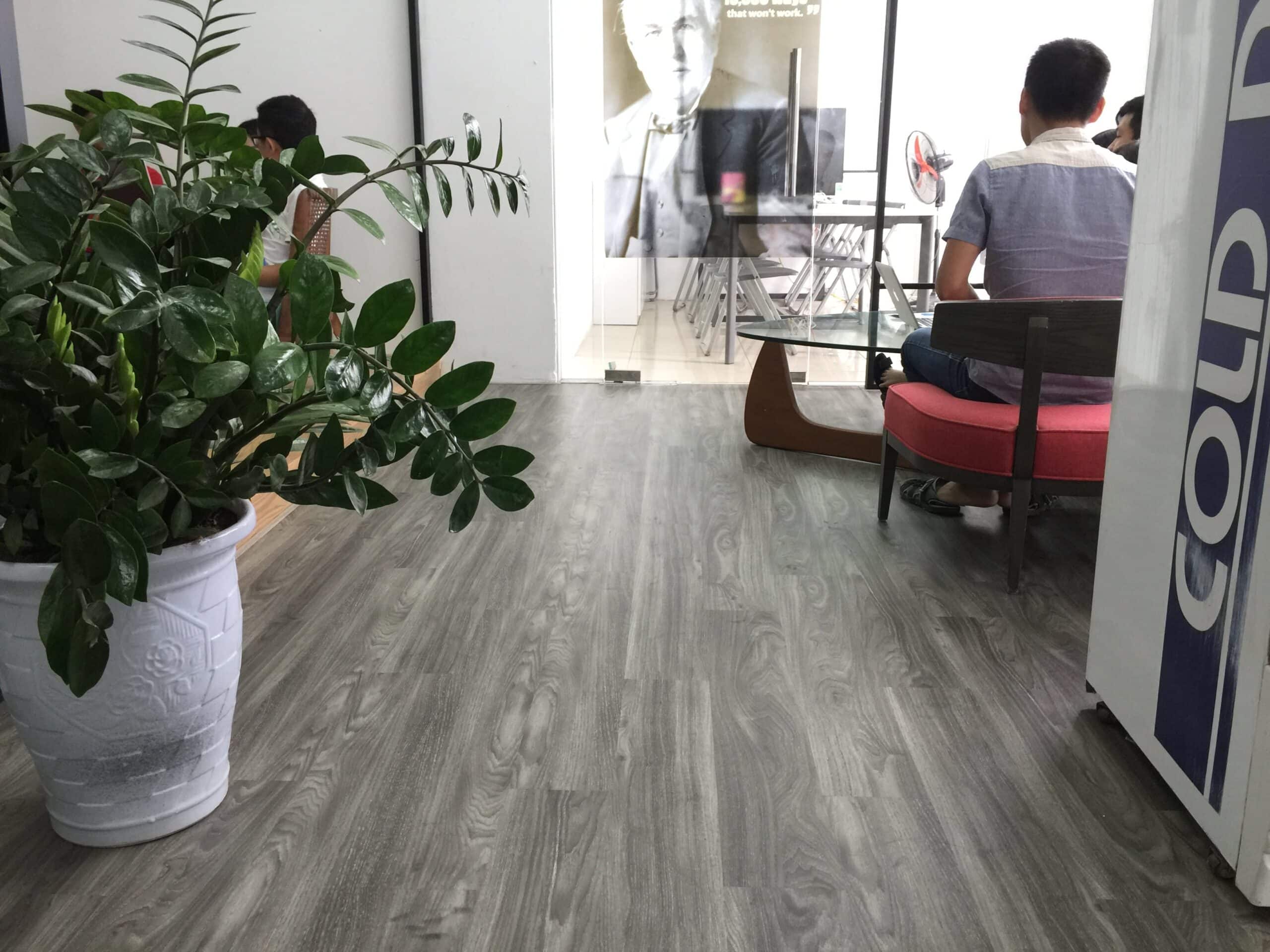 Công trình sàn nhưa văn phòng 2