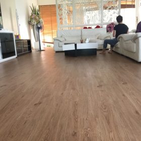 Công trình sàn nhưa biệt thự CIPUTRA 8