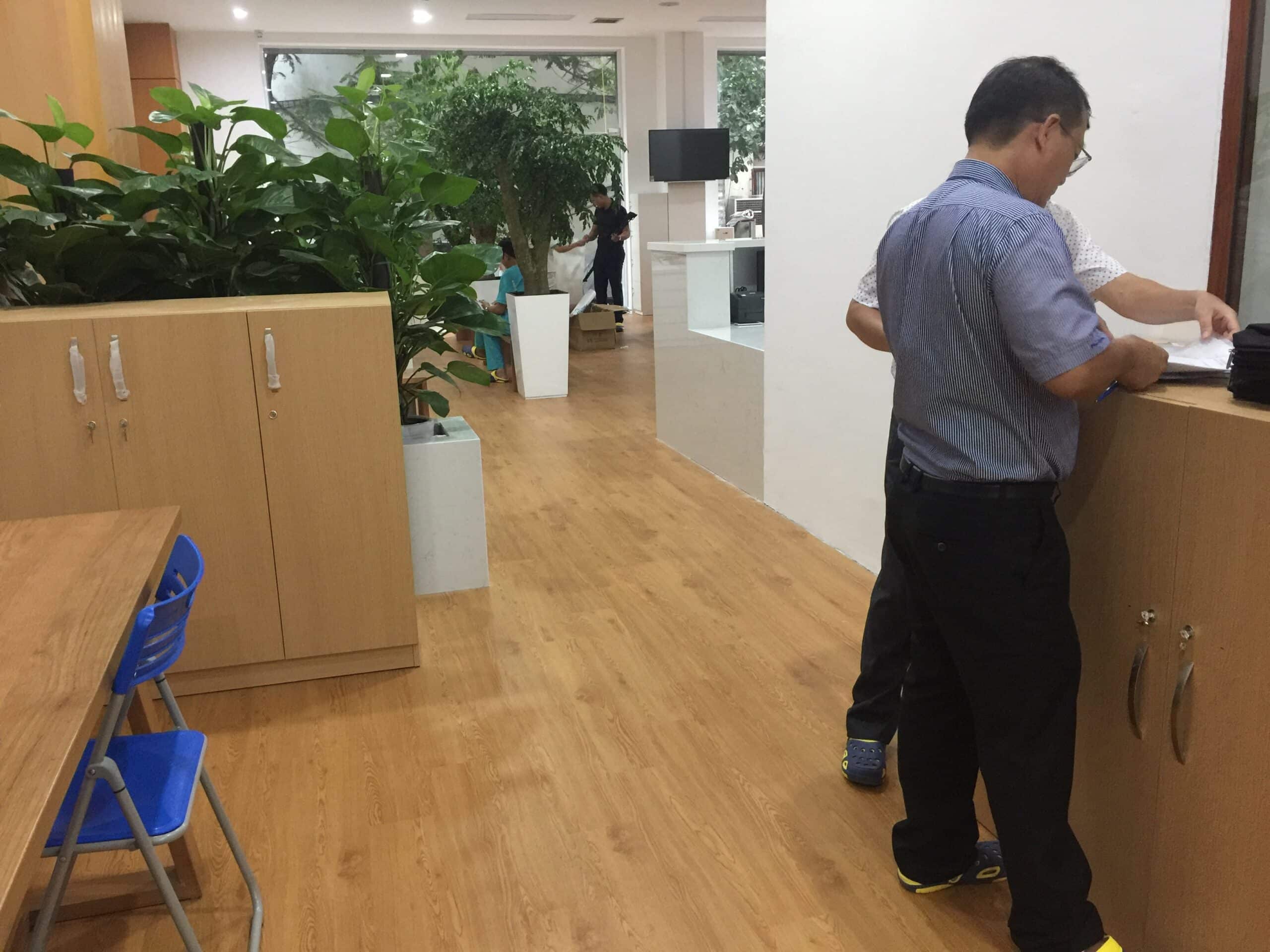 Công trình sàn nhựa | Phòng khám nha khoa 7