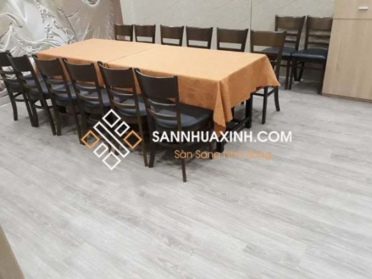 Công Trình Sàn Nhựa Hèm Khóa WellMark 8040
