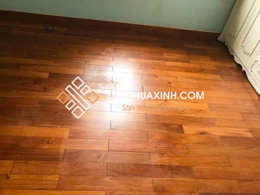 Sàn Gỗ Căm Xe Lào 1