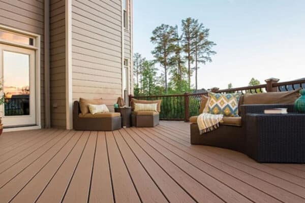 Sàn nhựa Xinh - Đơn vị cung cấp sàn gỗ nhựa ngoài trời kích thiêu đạt chuẩn